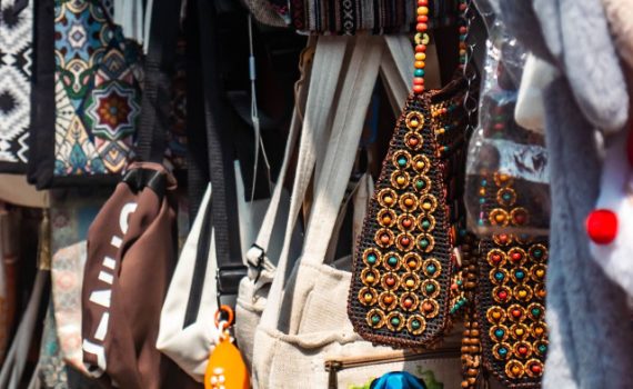 Best Orchard Plaza Shops to Uncover Unique Finds and Deals